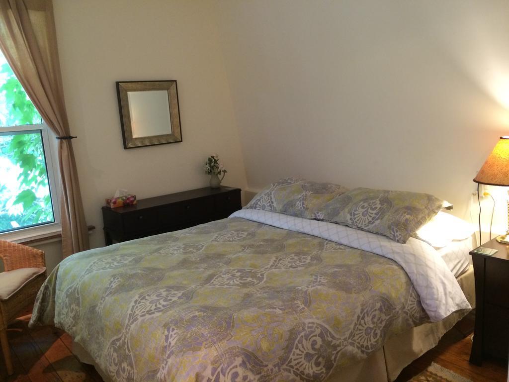 Mcgill Inn B&B Торонто Номер фото