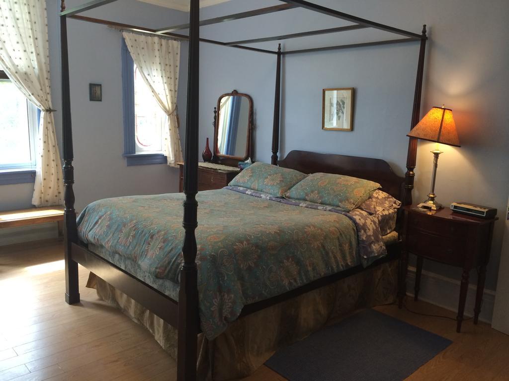 Mcgill Inn B&B Торонто Номер фото