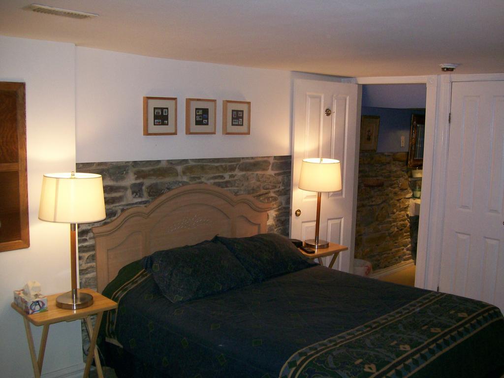 Mcgill Inn B&B Торонто Номер фото
