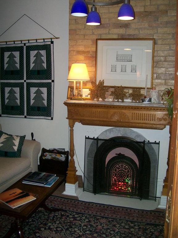 Mcgill Inn B&B Торонто Экстерьер фото